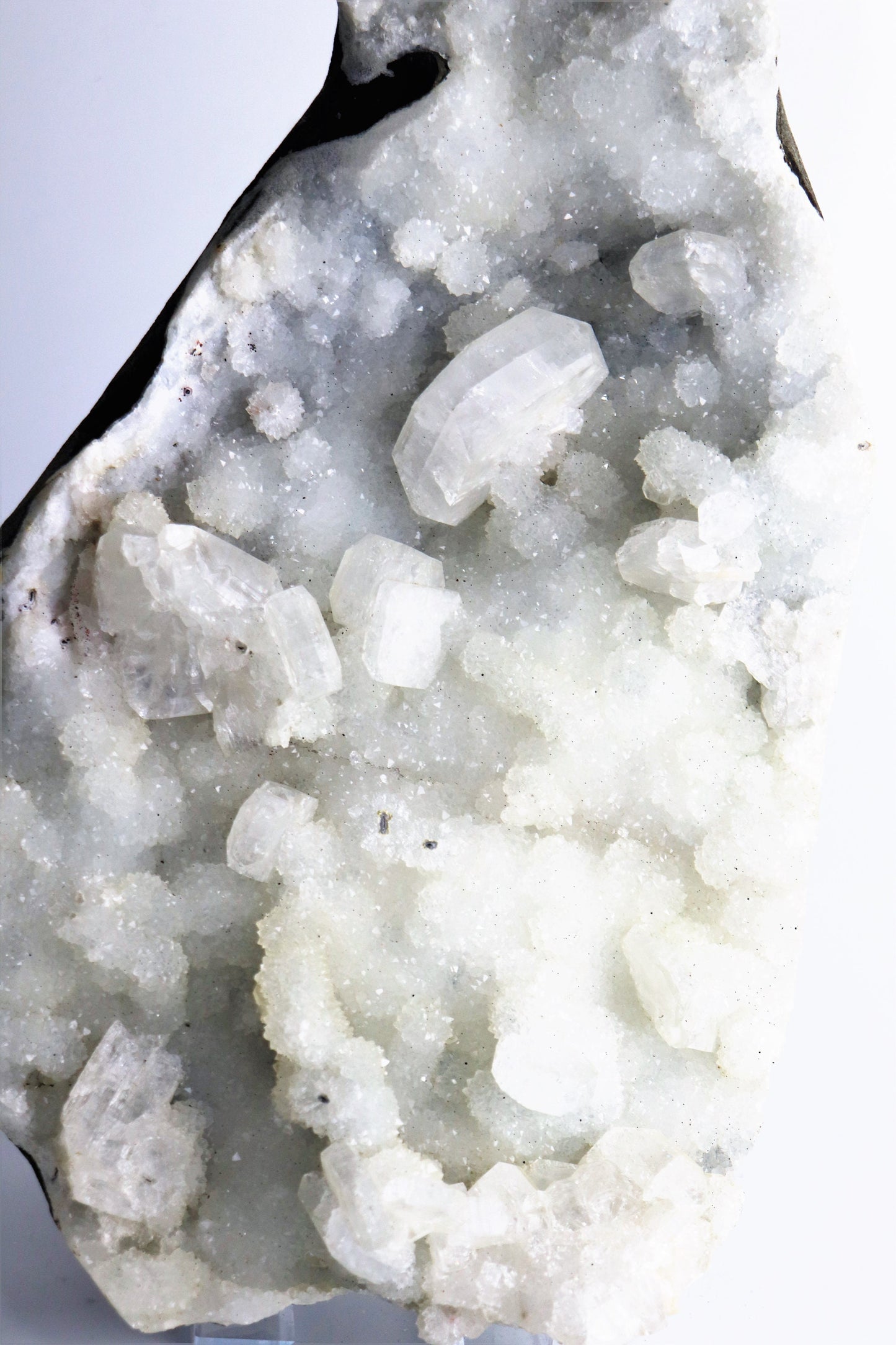 38) Large Apophyllite Chalcedony Zeolite Crystal  - India  4.49 KG