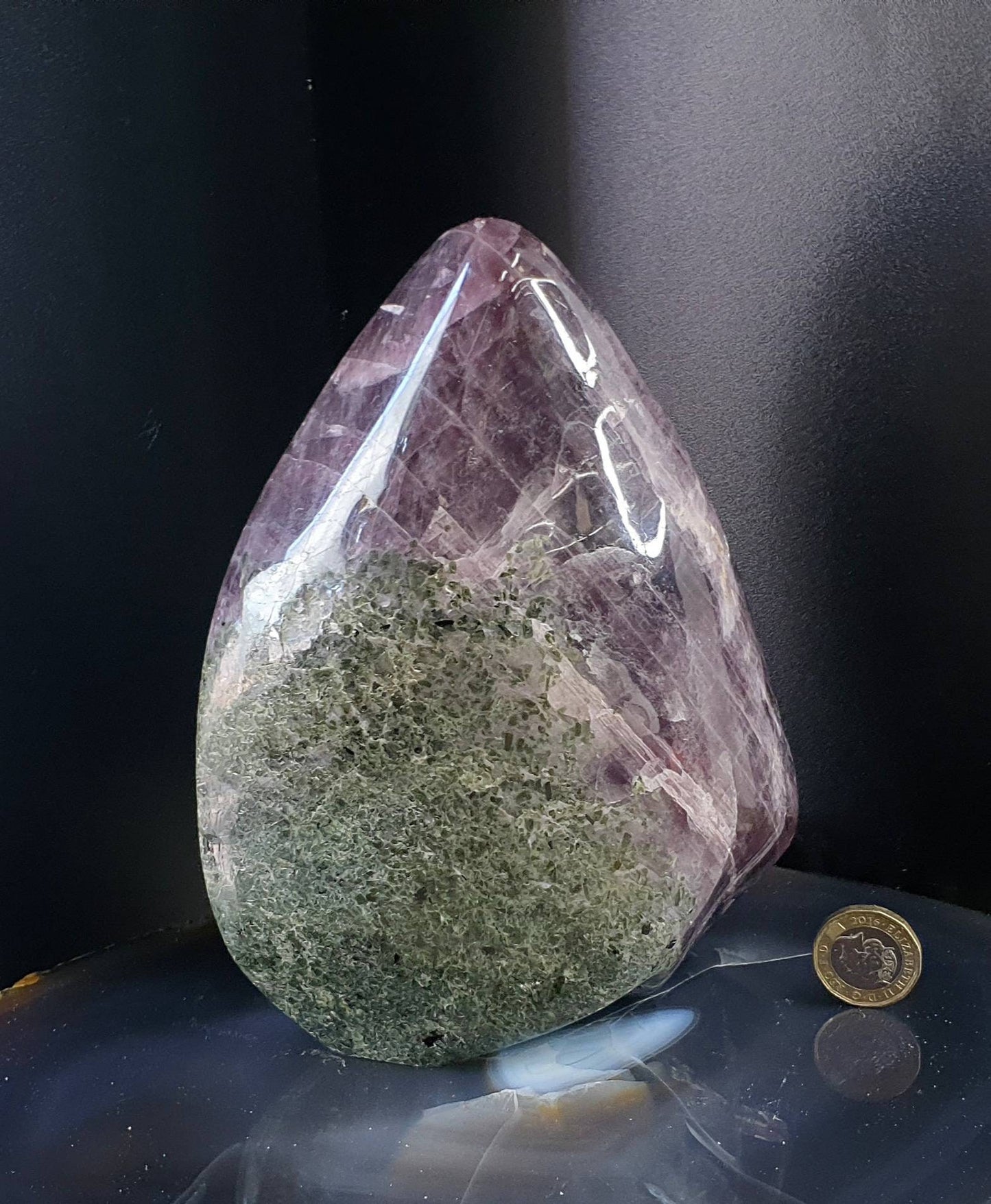 19) Large Anhydrite Crystal Freeform