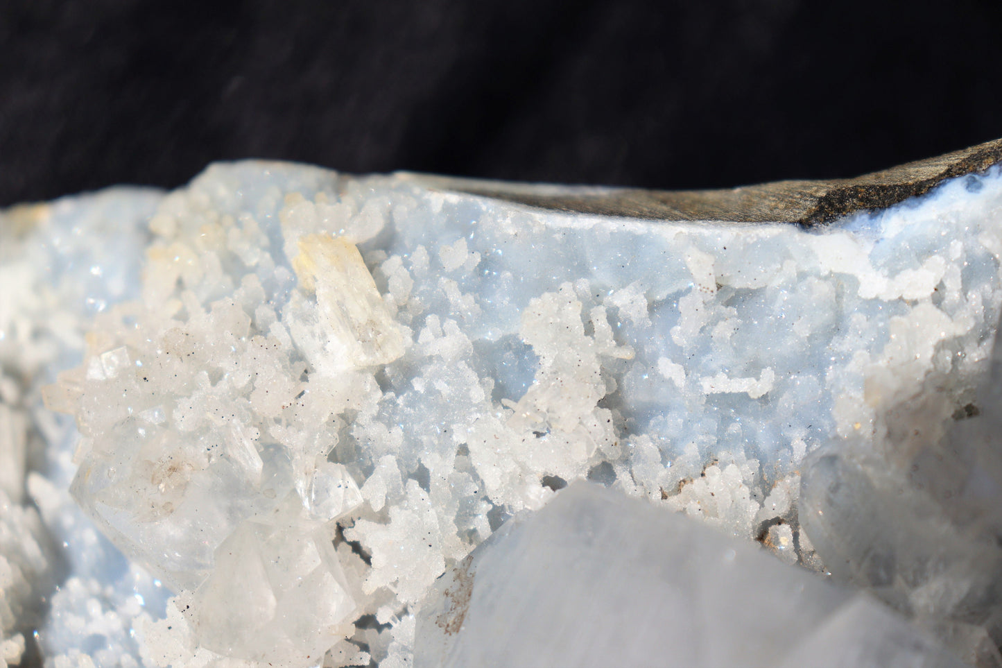 18) Blue Chalcedony  & Apophyllite Zeolite Crystal  - India  1.1 KG