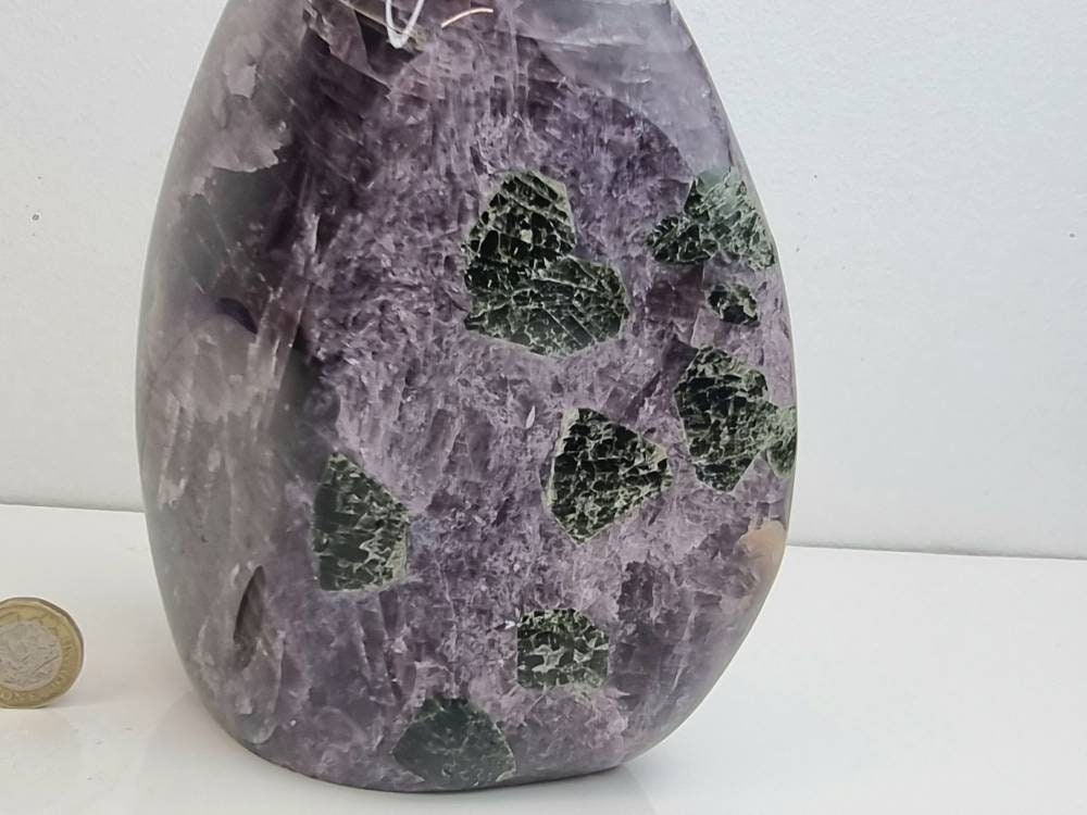 22) Large Anhydrite Crystal Freeform