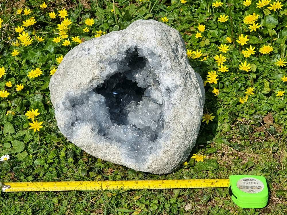 celestite crystal with termination