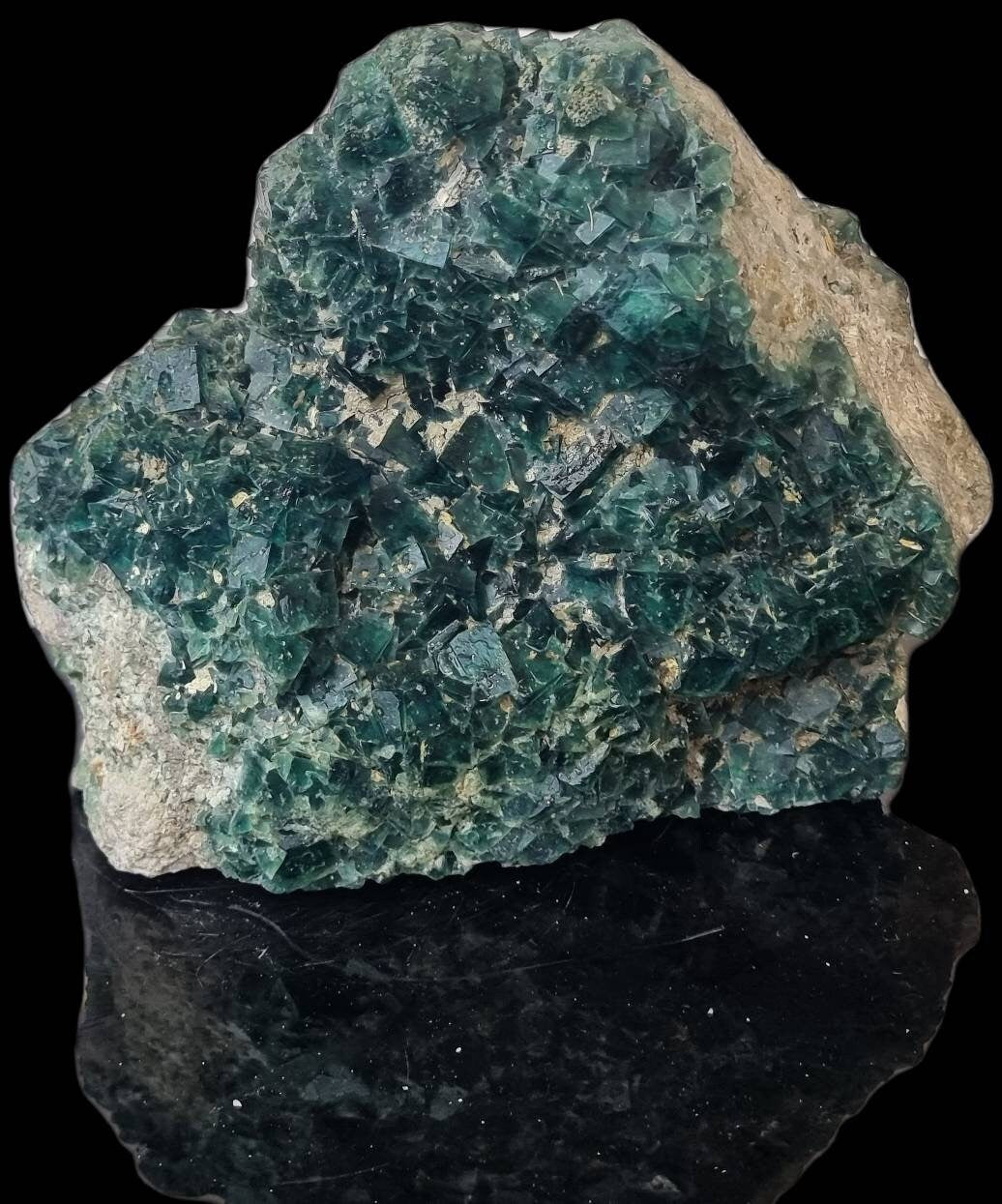 45) Extra large Fluorite Crystal