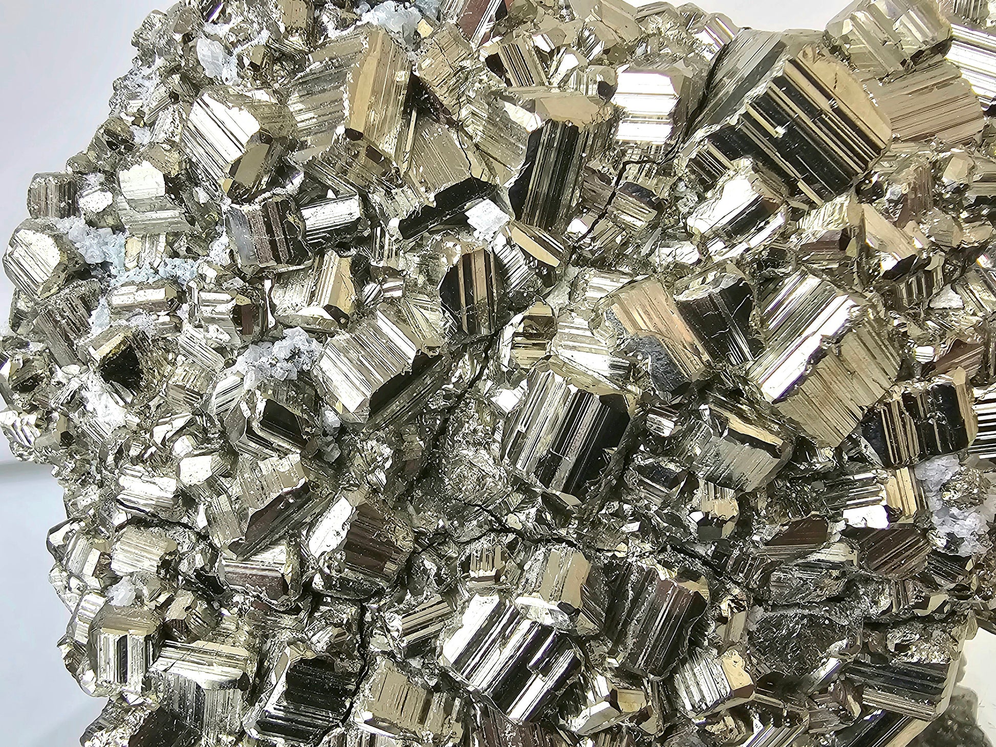 pyrite cluster peru