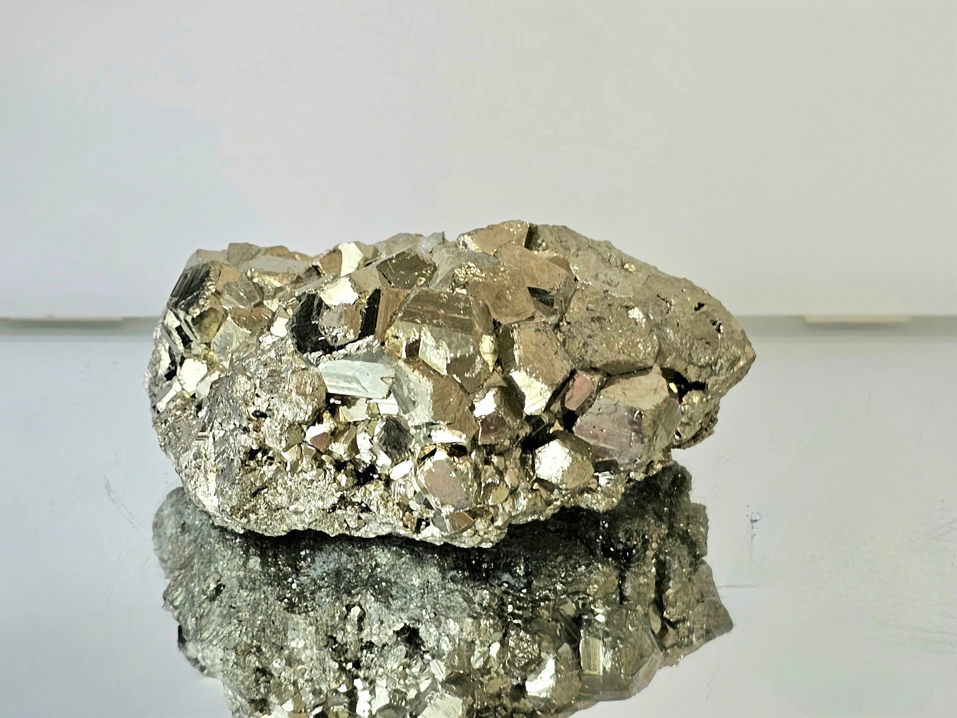  Dodecahedron crystal pyrite
