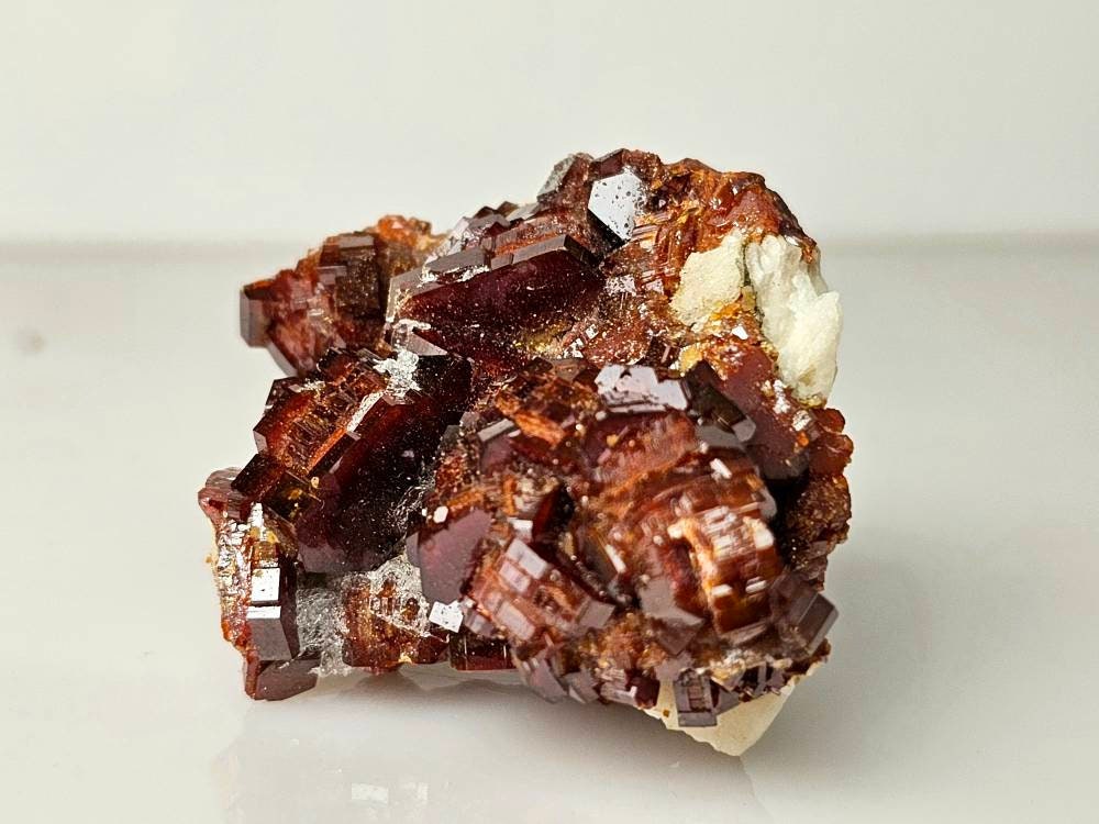 collector crystals vanadinite on baryte Atlas Mountains 