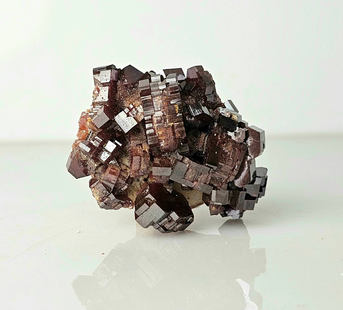 high quality deep red vanadinite