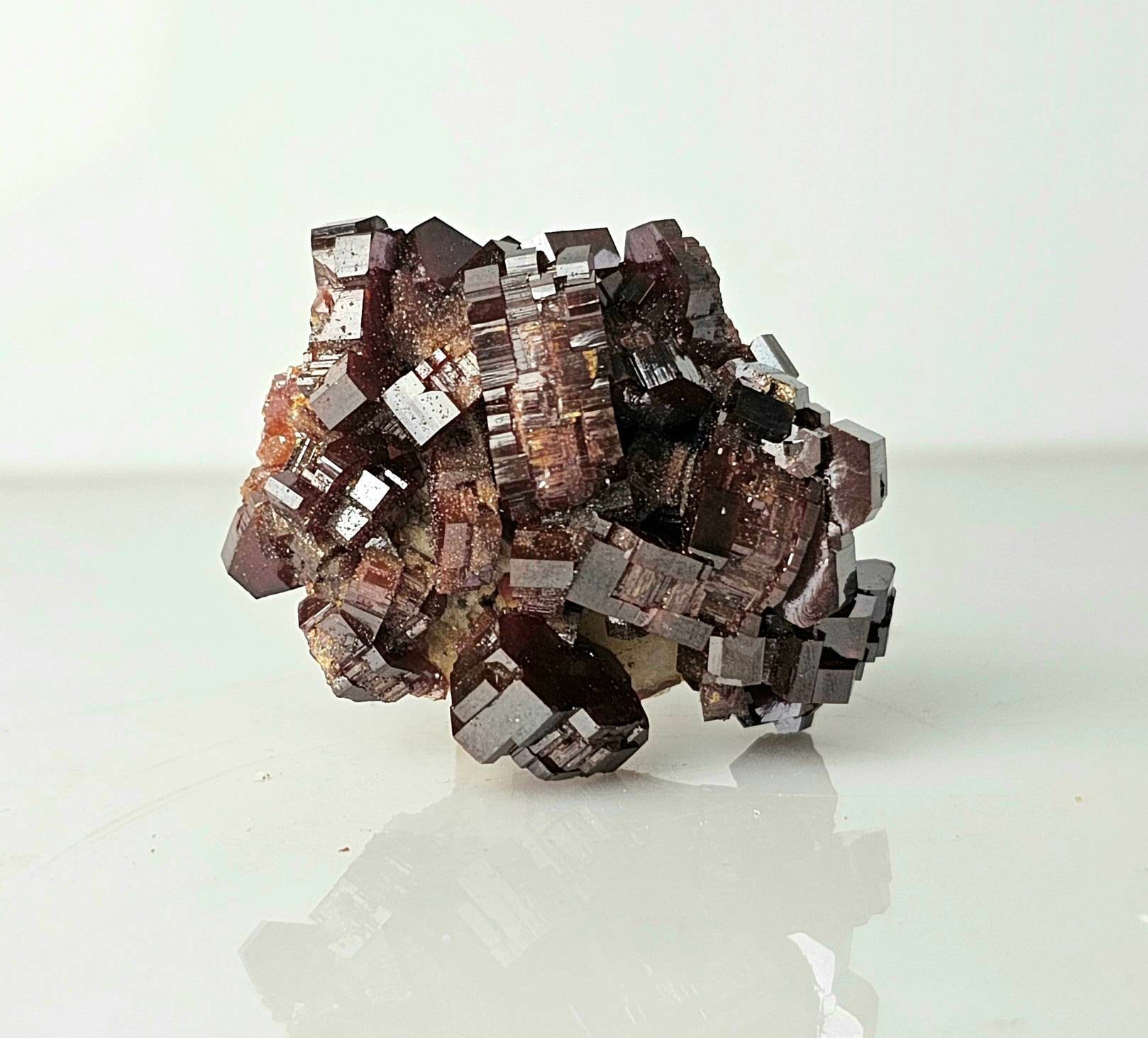 high quality deep red vanadinite