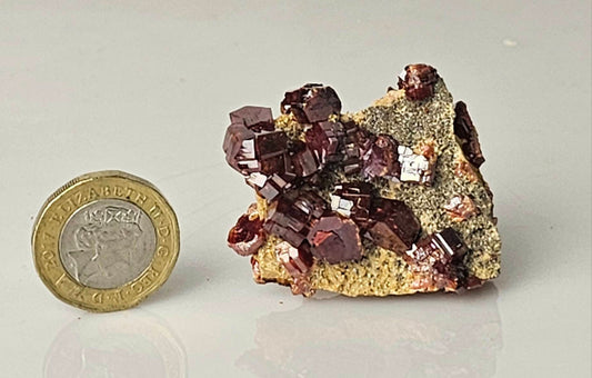 small high quality vanadinite